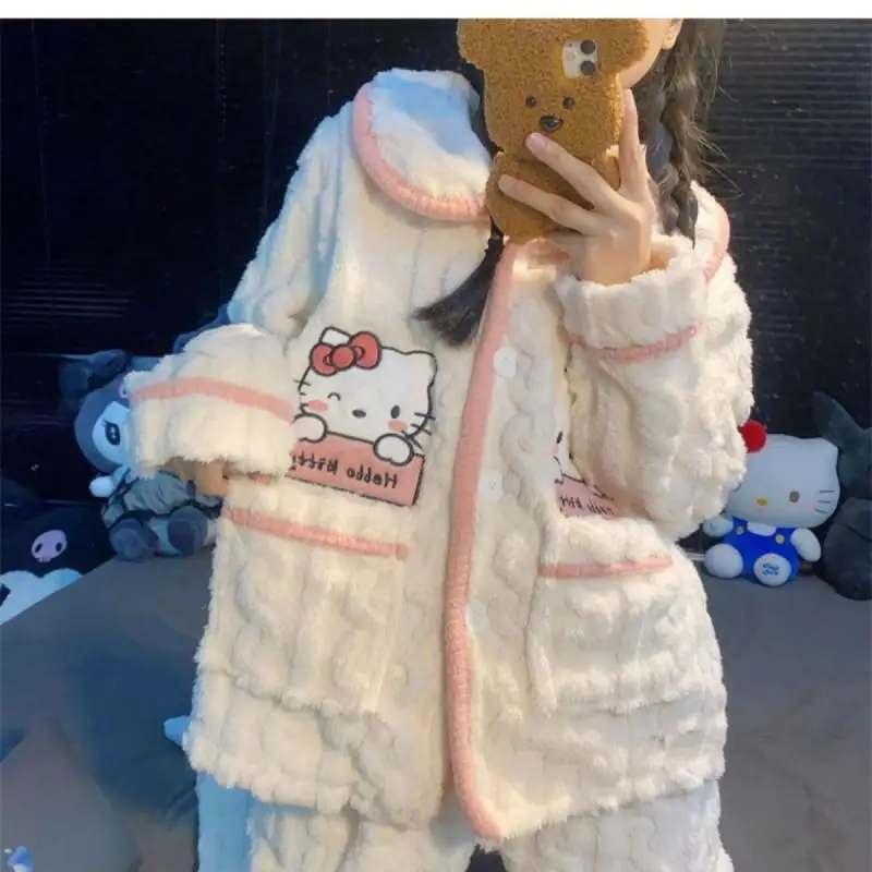 Kawaii Sanrios Hellokitty Sweet Girl Pajamas Set Autumn Winter Cute Long-Sleeved Velvet Thickened Casual Cartoon Home Wear Set