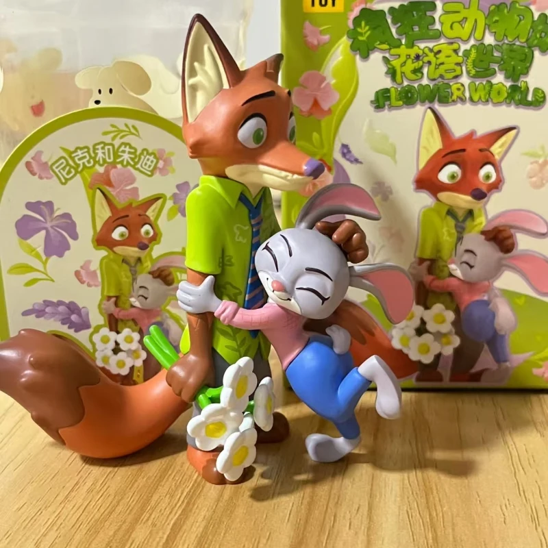 Caja ciega Zootopia con licencia genuina, serie del mundo de las flores, Judy Hopps, artesanía pequeña, regalos misteriosos, perímetro de Anime