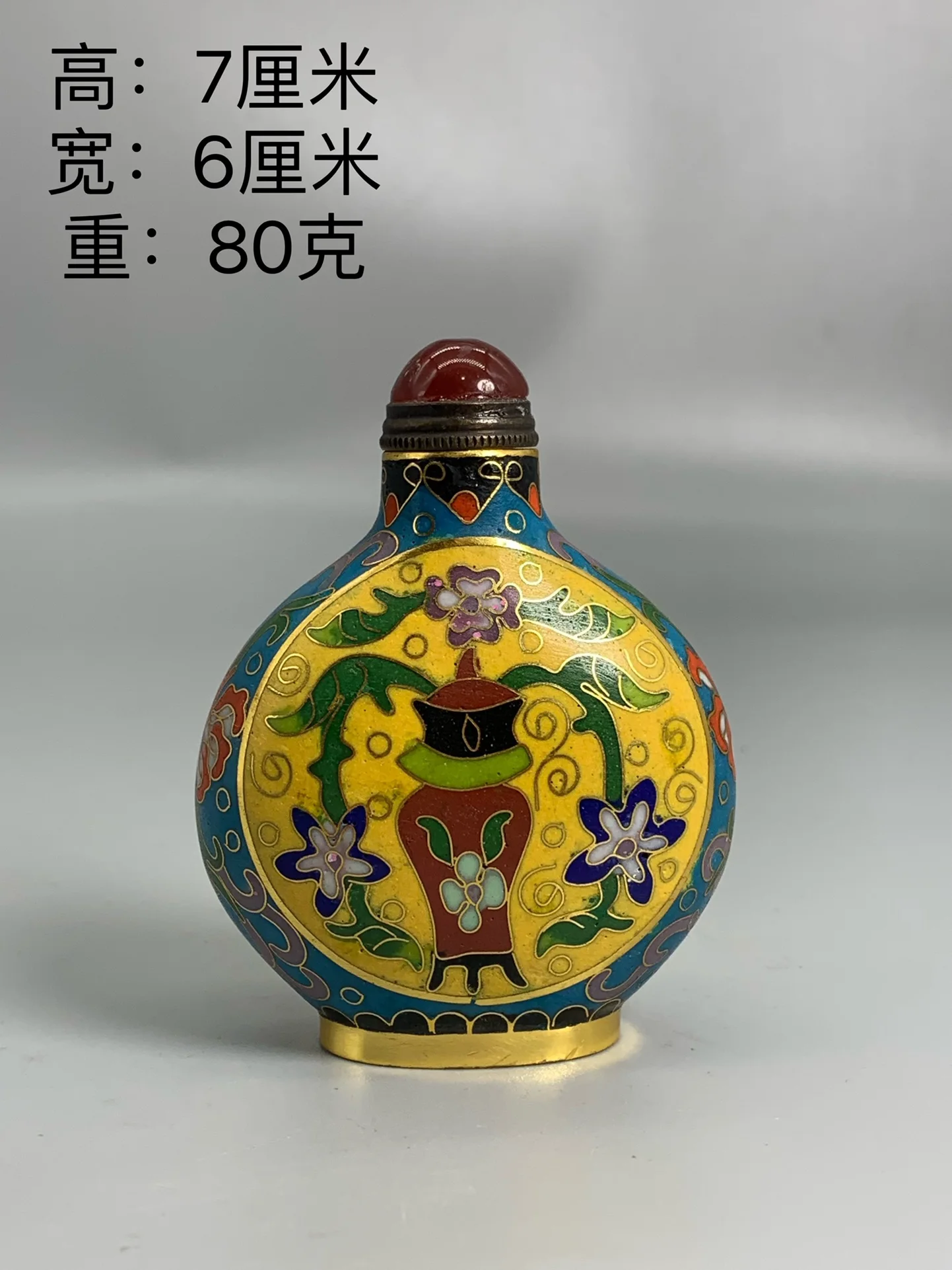 collections Qing Dynasty old  copper &Cloisonné Swallow snuff bottle,Beauty looks at flowers