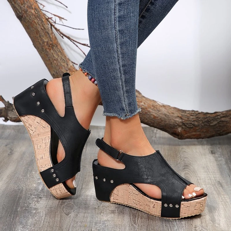 2024 New Casual and Comfortable Roman Sandals Flat Thick Bottom Fish Mouth Sandals Large Size Women\'s Wedge Heels high heels