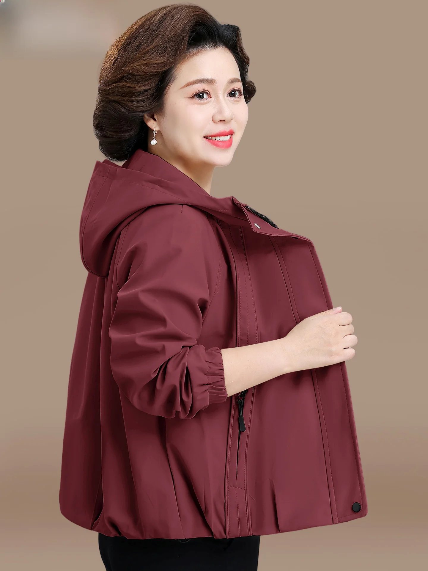 

Red Loose Fit Autumn Jaet for Middle-Aged Mothers Faionable Spor Sle Zipper Closure Breathable Warm Wear Resistant