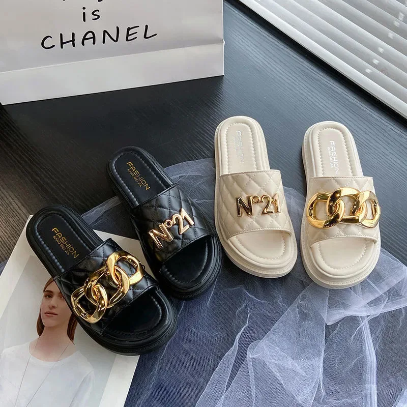 Net Red Fashion Thick Bottom Sandals And Slippers Women\'s All-match Summer Casual Metal Buckle One-word Slippers