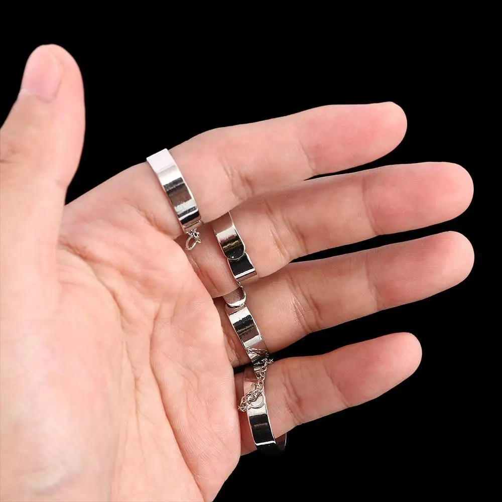 

Cool Personality Rotate Multi-layer Four Fingers Thumb Ring Opening Ring Party Jewelry Finger Ring Fashion Accessories