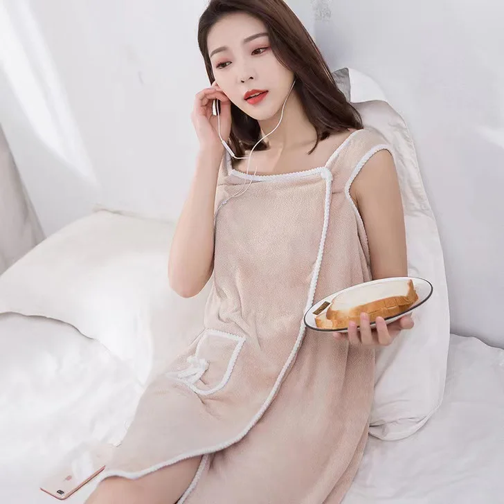 2022 Multi-function Women Large Size Sexy Bathrobe Sling Sexy Tube Top Can Wear Bath Towel Soft Absorbent Bathrobe Coral Fleece