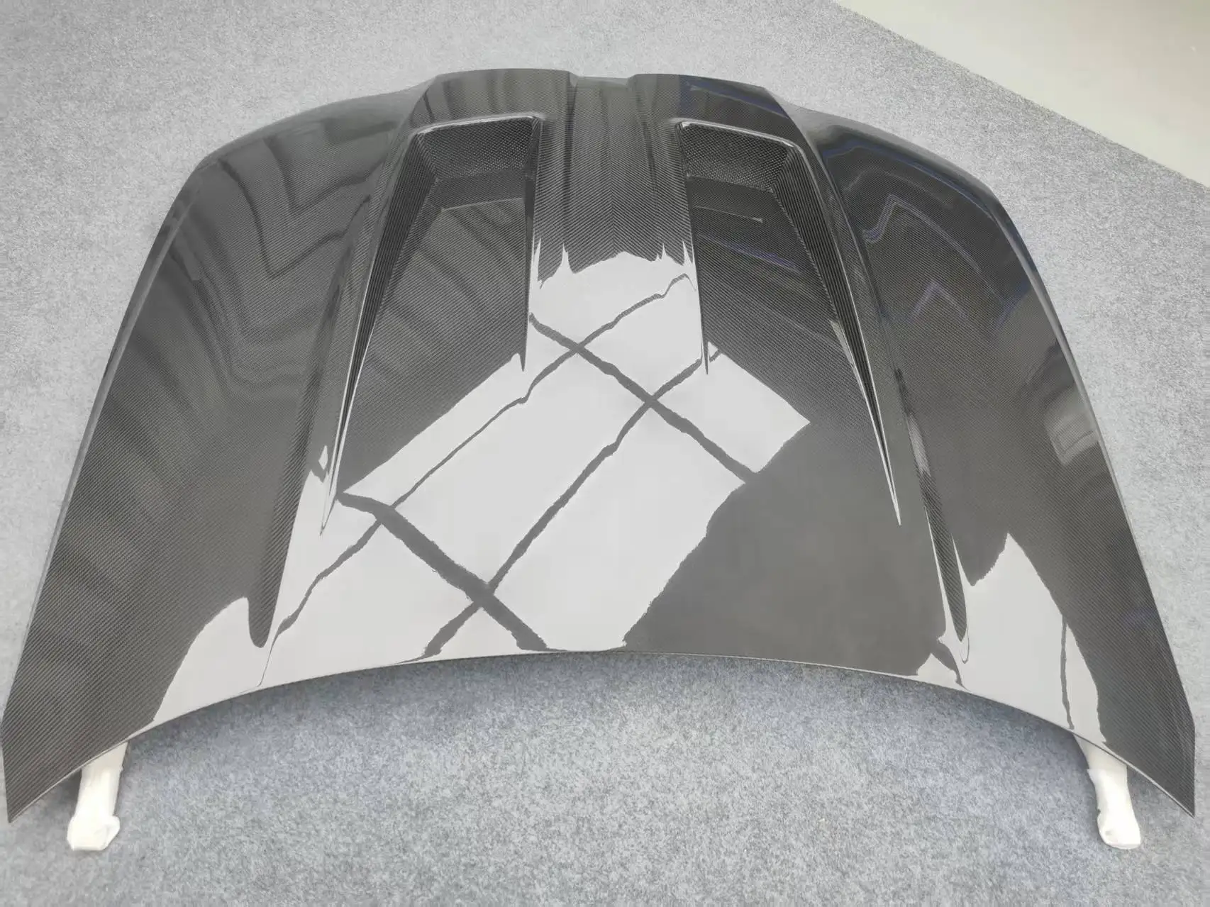 High Quality Dry Carbon Fiber N Style Dry Carbon Fiber Hood Cover for M3 G80 M4 G82 G83 Engine Bonnet Bodykit 5