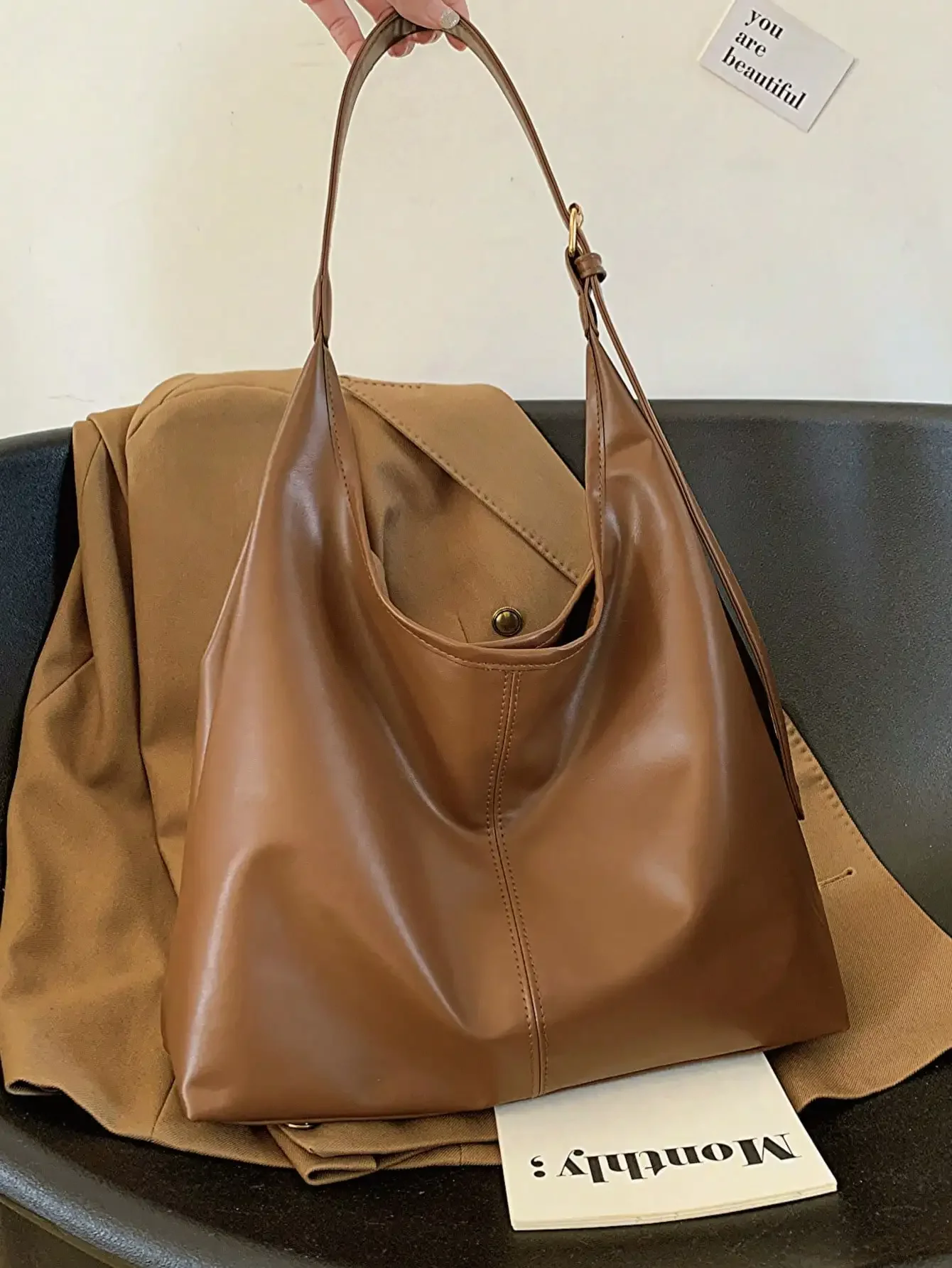 Thumbnail 2 - #5 Best Tote Bags to Buy In 2026
