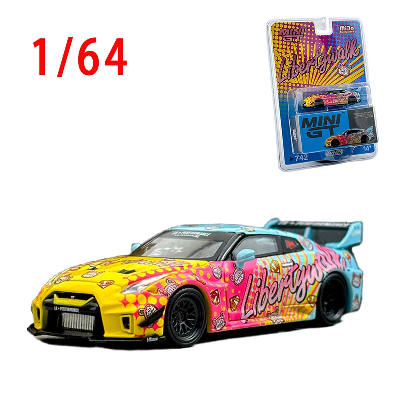 

Diecast 1/64 Scale NISSAN GTR R35 LB Wide-body Car Model Alloy NISSAN GTR R35 LB Racing Car Model Collection Decoration