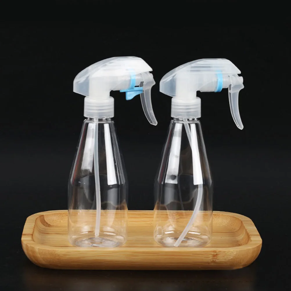 

2Pcs Spray Bottles Plastic Sturdy Hand Pressure Watering Can Garden Hairdressing Home Cleaning Portable Sprayers