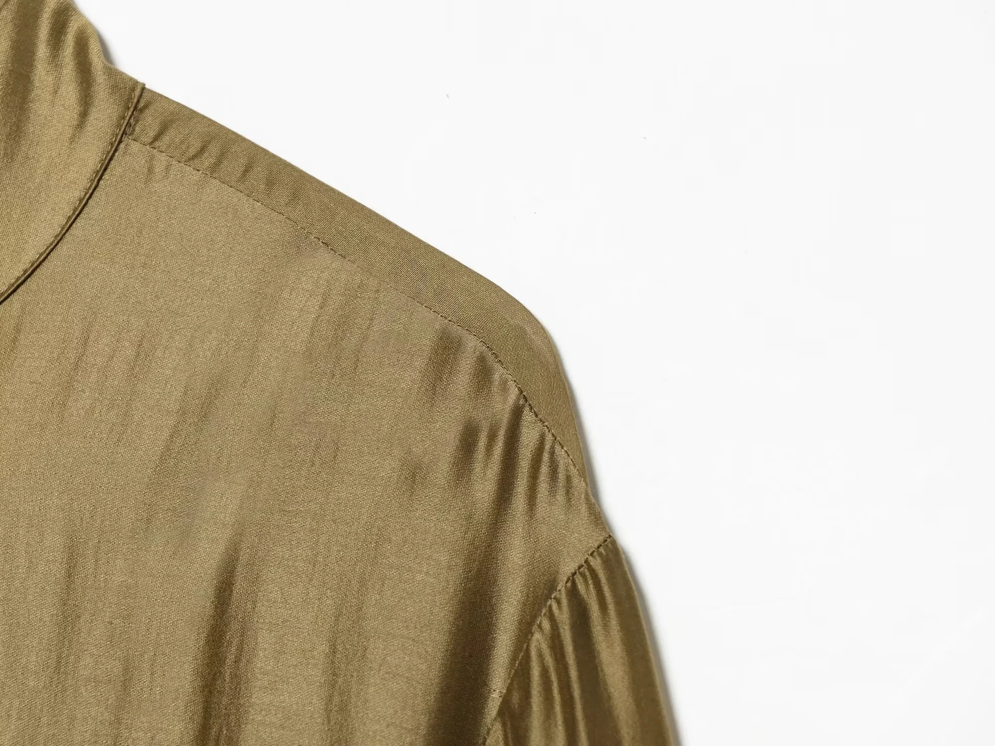 KONDALA Lässige Chic Damenbluse, einfarbig, O-Ausschnitt, einreihig, Langarm, mit Taschen, lockeres Hemd, Mode 2026 Sommerurlaub Bluse – Detail 11