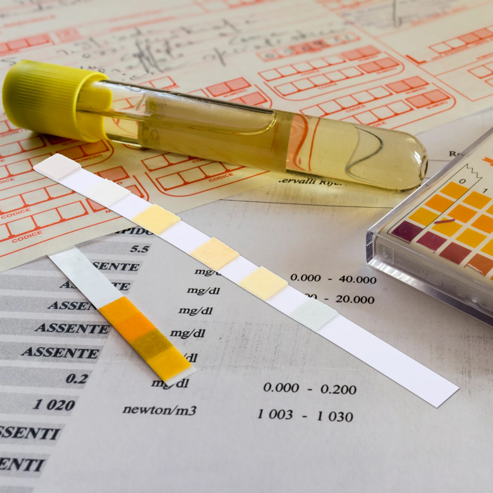 

50 Pcs In 1 Paper pH Chlorine Hardness Hardness Test Ph Chlorine Test Strips Alkalinity Tester Strips Pool Spa Supplies