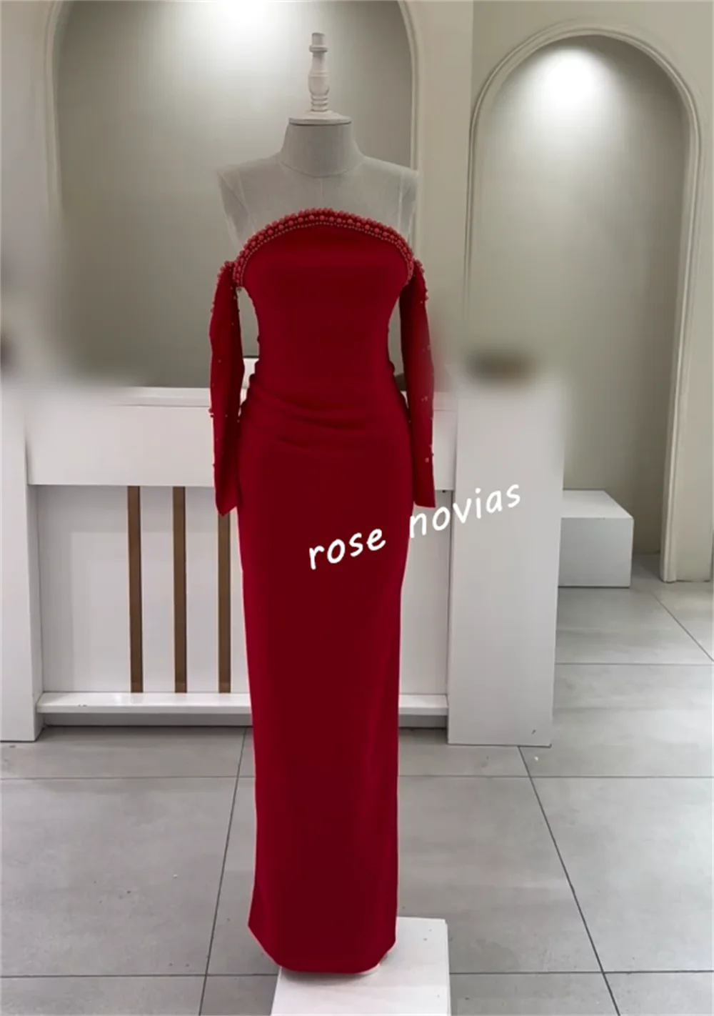 Maßgeschneidertes schulterfreies langes Kleid aus Jersey mit Perlenstickerei und Falten, maßgeschneiderter Anlass, Damen-Luxus-Abend, elegante Party, Hochzeit, Glitzer