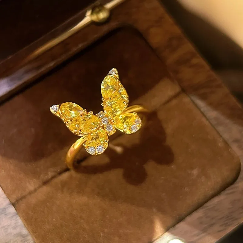 小紅書同風ゴールドジルコン蝶リング女性向けニッチデザイン個性派ネットセレブファッションライトラグジュアリーオープンリング
