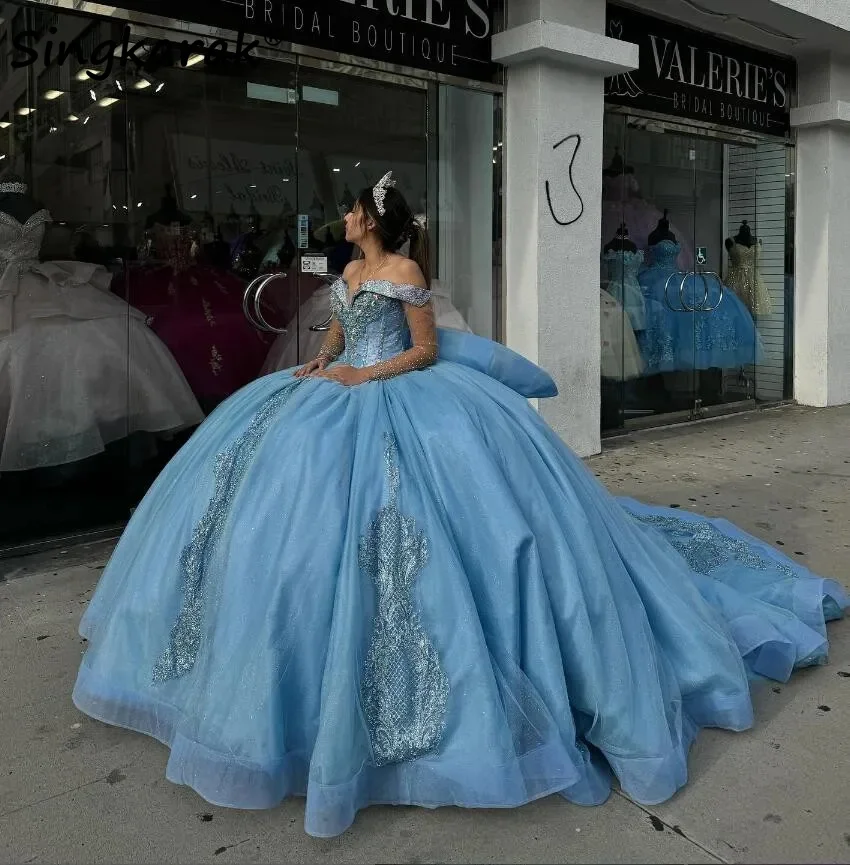 فستان الأميرة Quinceanera أزرق سماوي ، ثوب الكرة ، زخارف زهور القوس ، بلورات مطرزة باللؤلؤ ، فستان حلو 16