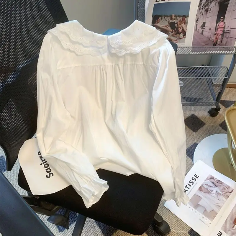 Camisa con cuello de muñeca de encaje francés, camisa base para mujer, camisa pequeña, fresca, dulce, holgada, top de estilo occidental
