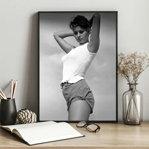 Modern Hit Actress Sophia Loren Black And White Vintage Photography Poster Canvas Paintings Wall Art Pictures Home Decor