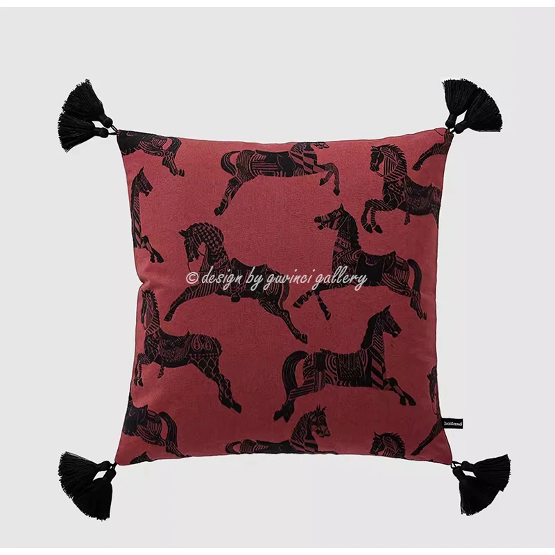 GUVINCI Distinctively And Luxuriously Pillow Cover Modern Medieval Gold Palace Horses Embroidery Cushion Case For Villa Hotel