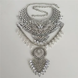2025 New Indian Vintage Silver Plated Statement Necklaces Pendants Women Retro Metal Rivet Crystal Deco Maxi Necklace Jewelry