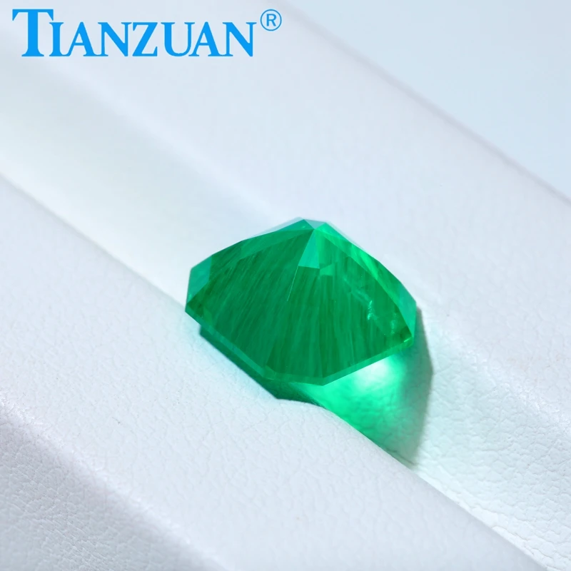2# Lab Grown Emerald Square Shape Emerald cut Created Hydrothermal Emerald with Cracks and Inclusions with AGL Certificate