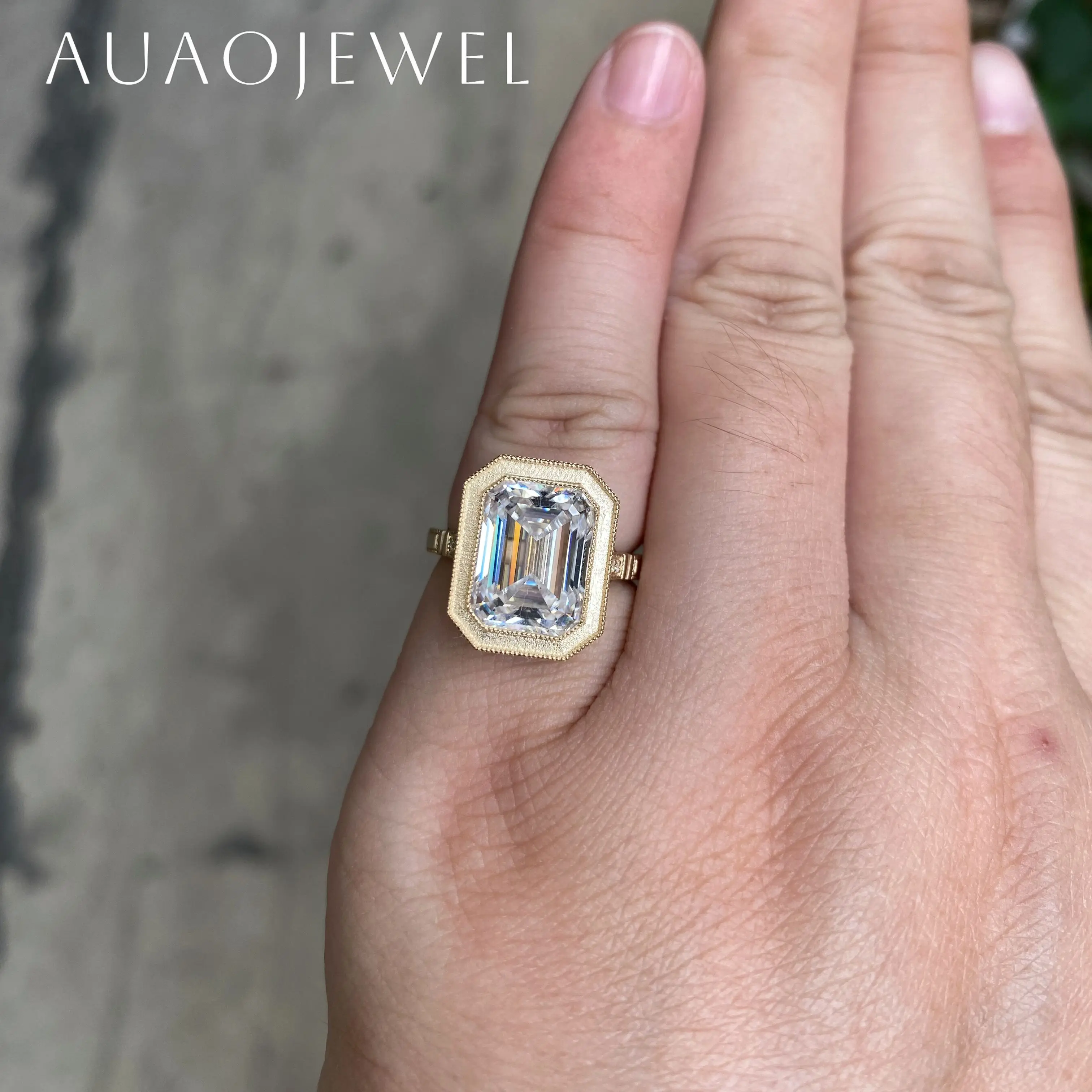 

AUAOJEWEL 4.5Carat Emerald Cut Moissanite Ring 18K 9K 10K Real Gold Luxury Designer Jewelry With Certificate Anniversary Gift