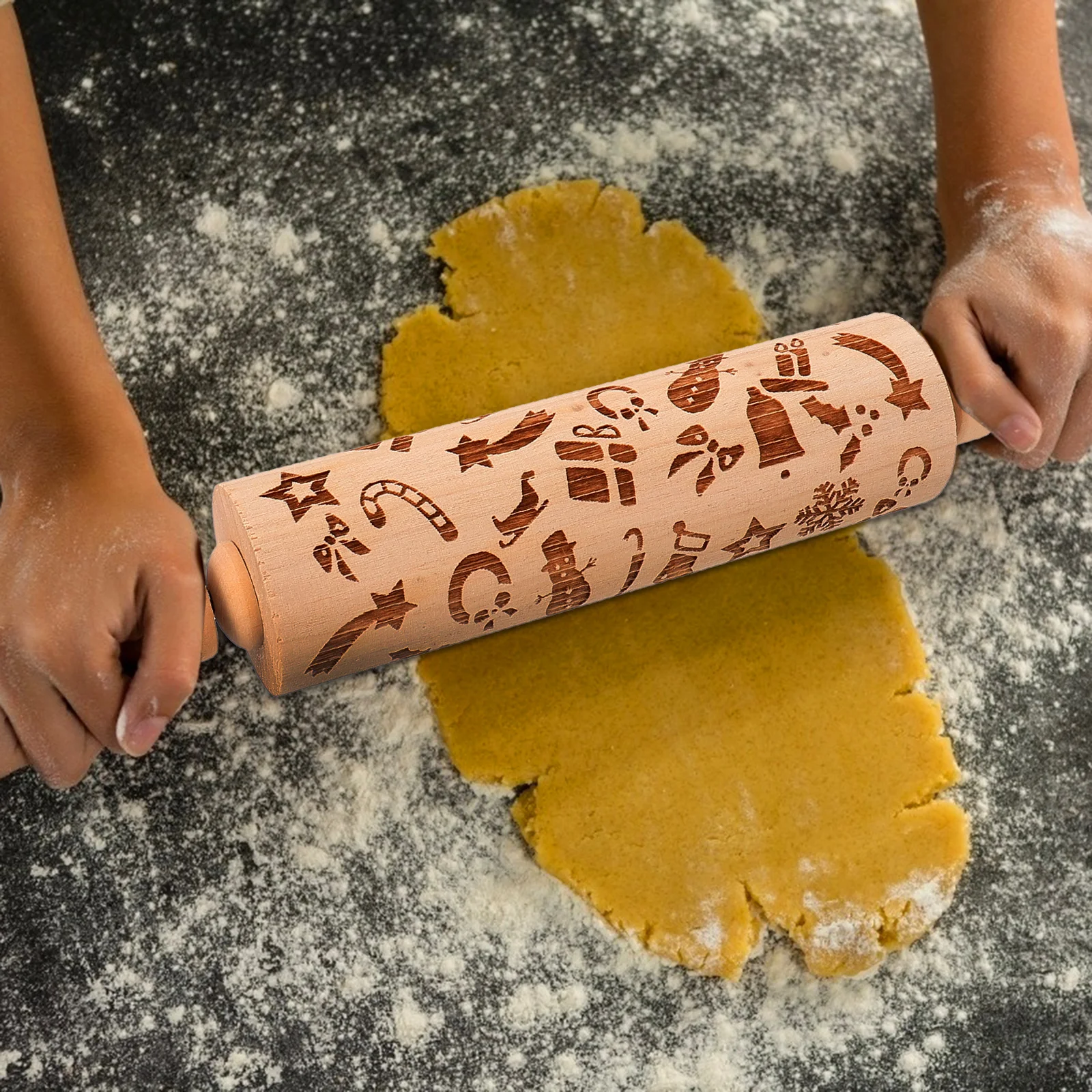 

1Pcs Wooden Christmas Design Rolling Pin Strong Dough Pastry Baking Roller for Home Bakery Non-Stick Kitchen Tool