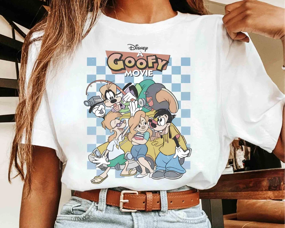 

Ретро футболки Disney Goofly Movie Group Max & Roxanne, футболки Powerline и дорожные футболки Family Magic Kingdom 2025