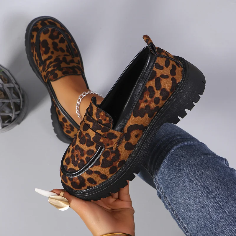 Women Chunky Heels leopard Loafers New Fashion British style Slip On Platform Shoes Woman Thick Bottom Shallow single shoe Pumps