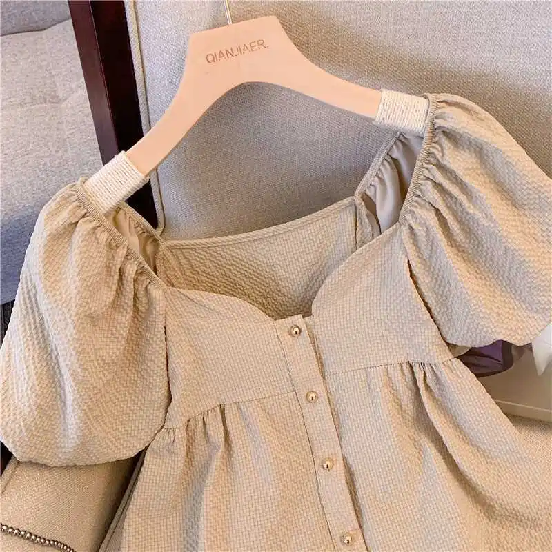 2024 Spring Summer Women\'s Blouses Fashionable Single Breasted Square Collar Puff Sleeve Vintage Solid Shirts Tops Women Clothes