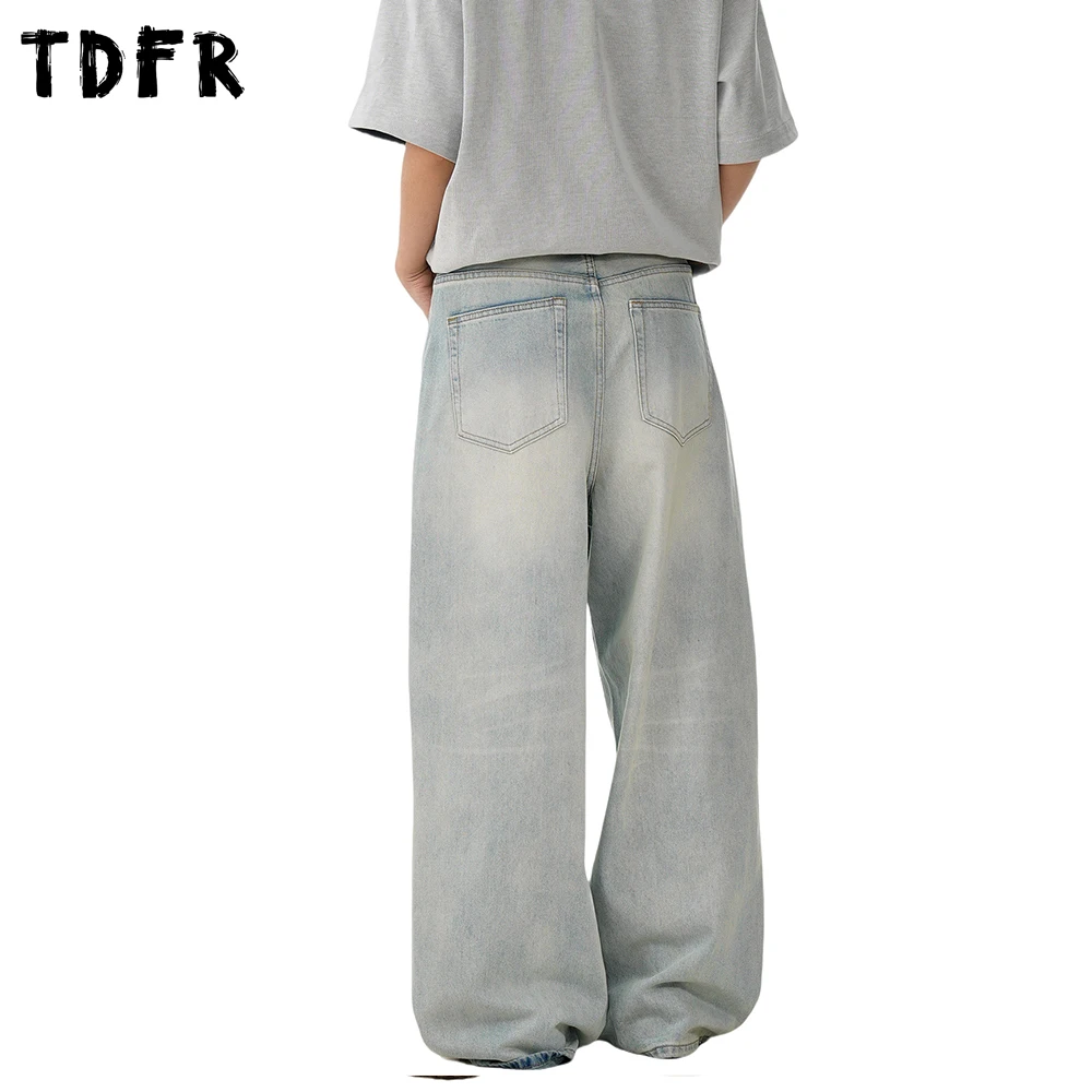 レトロシンプルなウォッシュ加工デニムパンツメンズポケットストリートルーズストレートレッグワイドレッグジーンズ男性