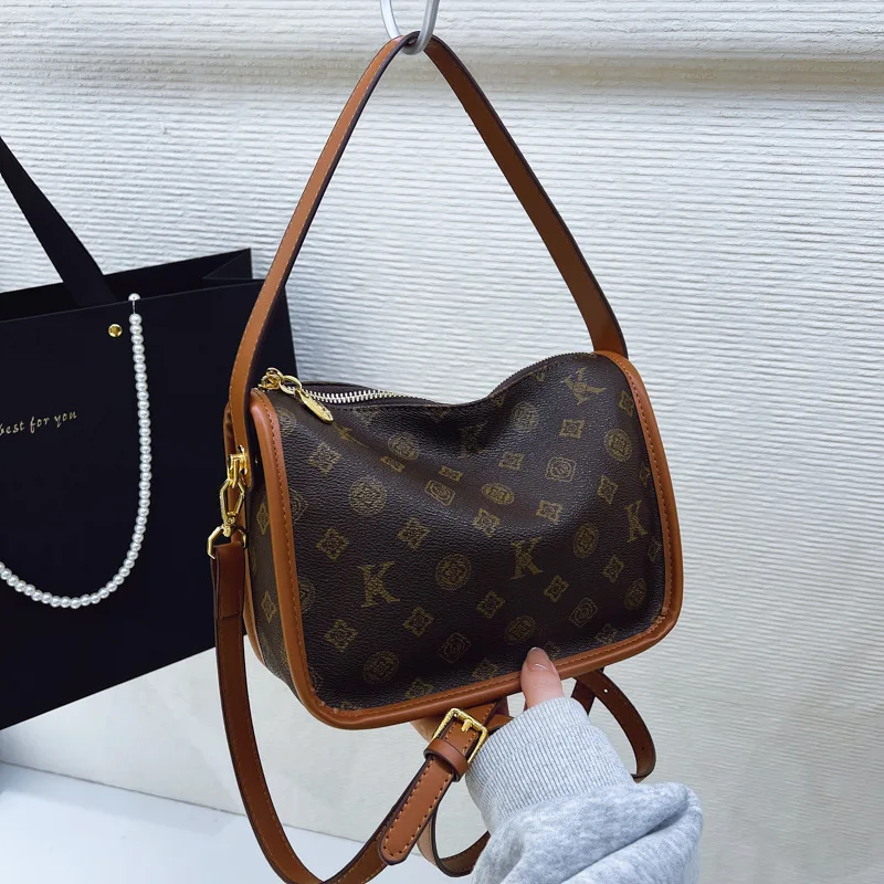 

2025 Vintage Spacious Underarm Bag, Women's Luxe Top Handle Shoulder Purse, Versatile Crossbody Day to Night Tote, Casual Sling