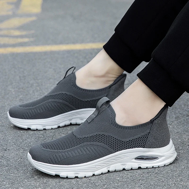 

Women's 2025 Slip on Running Shoes Breathable Sports Shoes Men's MD Sole Lightweight and Stable, Suitable for Summer Exercise