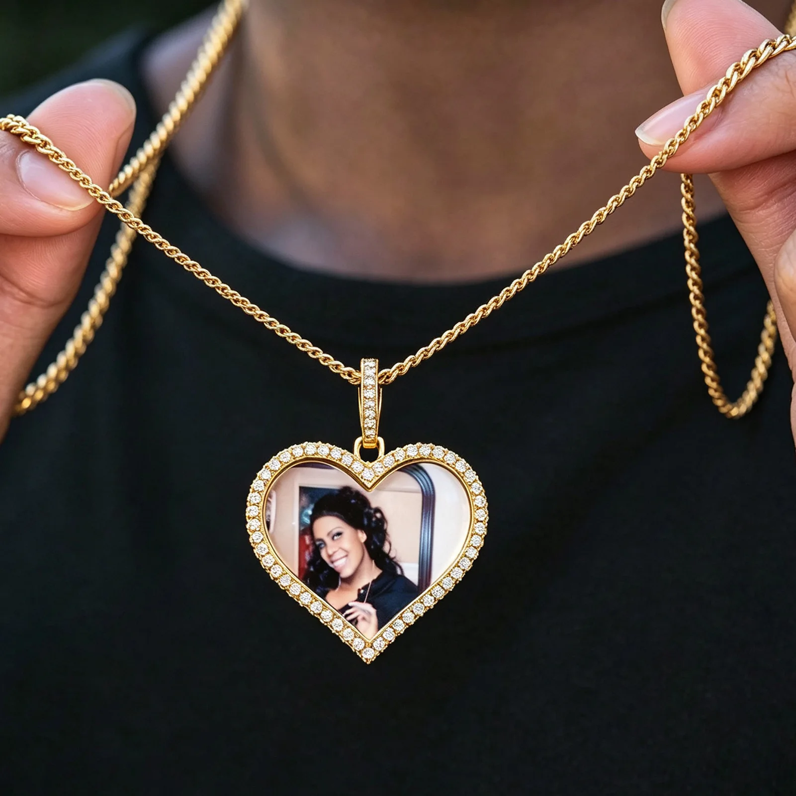Custom Heart Photo Pendant Necklace CZ Iced Out Gold Rope Chain Hip Hop Engraved Unique Jewelry Gift Family for Men Women Couple