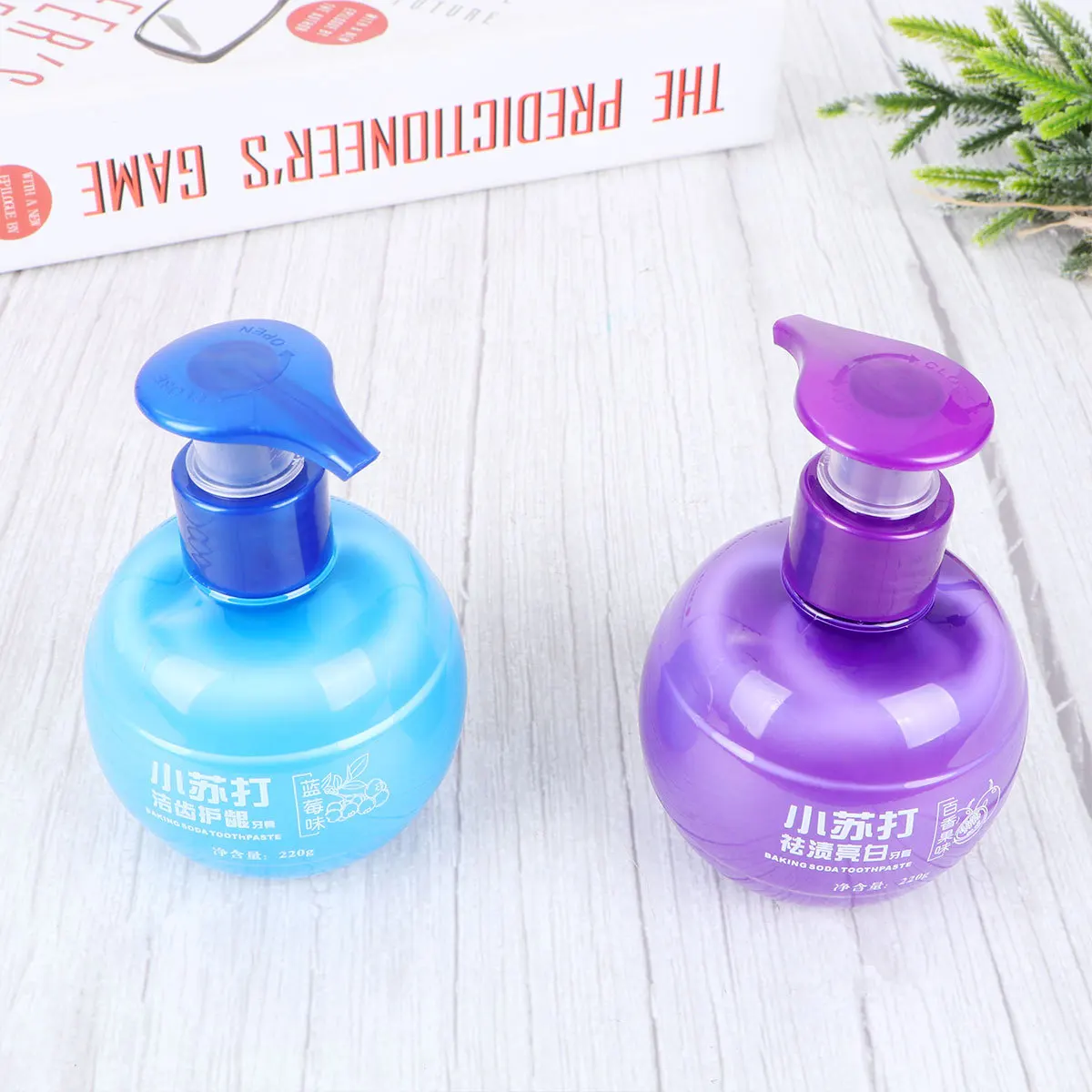 

Baking Soda Toothpaste 2 Bottles Teeth Whitening Deep Clean Oral Care Fruity Flavor Blueberry Dental Tool