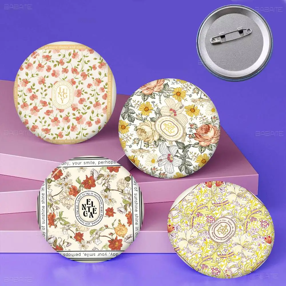 Persian Carpet Floral Pattern Creative Pins Funny Round Snap-in Brooch Badge Backpack Hat Accessories Jewelry Gifts for Friend