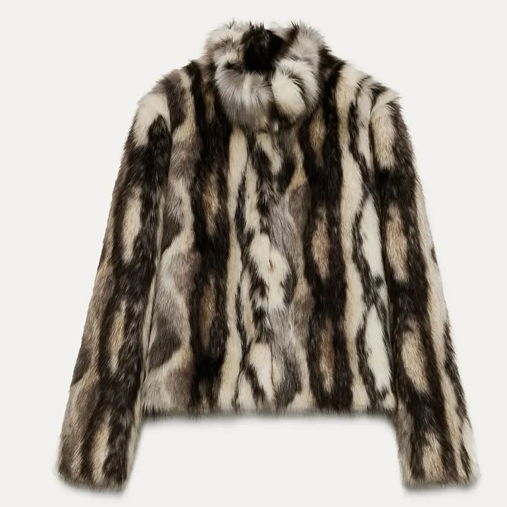 เสื้อแจ็คเก็ตขนเฟอร์ลายเสือดาวสำหรับผู้หญิงฤดูหนาว คอทรงกลม เสื้อโค้ทขนเฟอร์เทียมแบบสั้น สไตล์ลำลอง หนานุ่ม อุ่นสบาย สไตล์เกาหลี