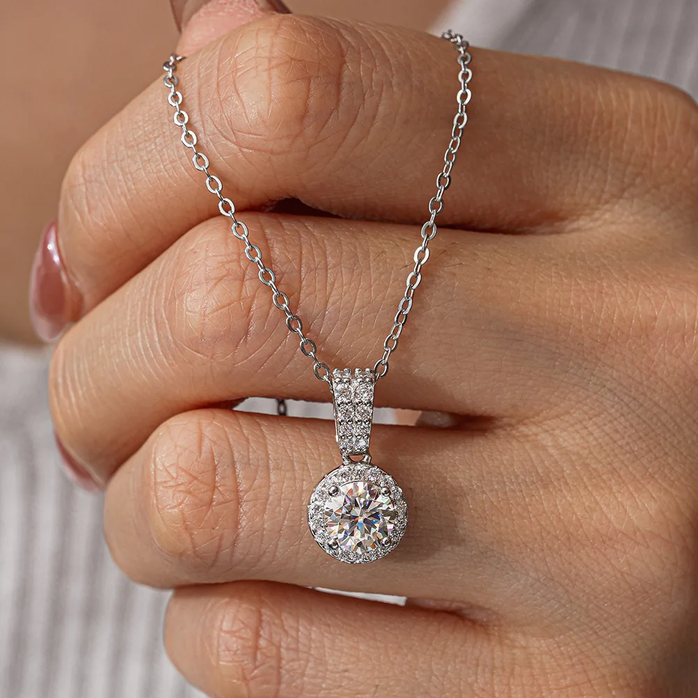 

S925 Sterling Silver Moissanite Pendant Necklace for Women Fashion Round Bezel New Silver Pendant Choker Valentines Day Gift