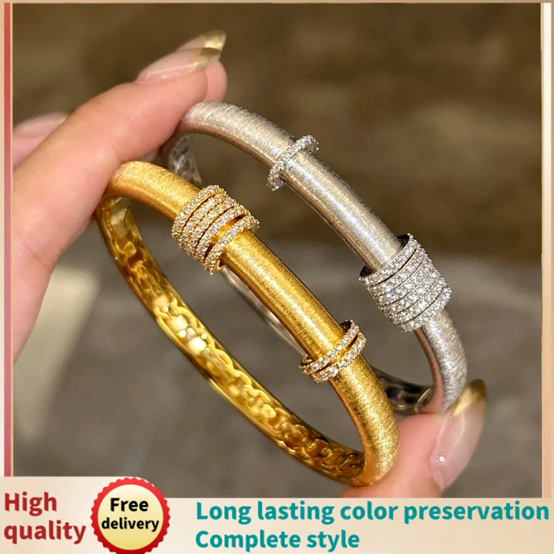 

Italian cloth woven bracelet season to run the drawing process of advanced sense of light luxury bracelet court style woman