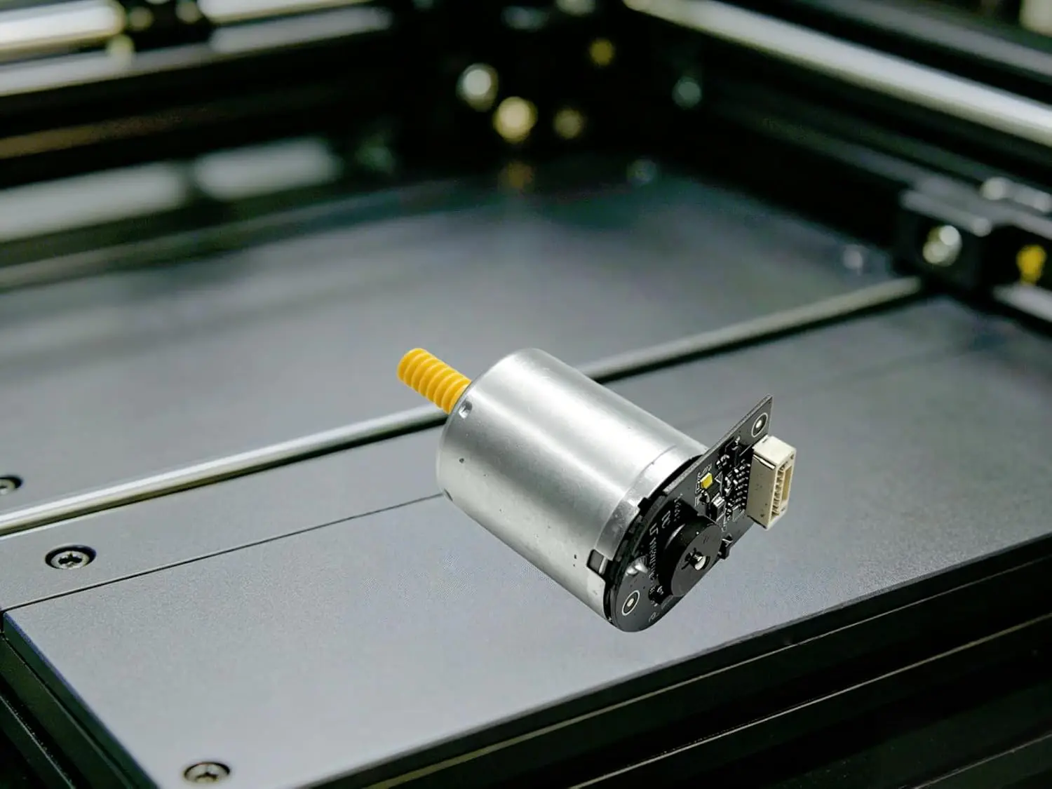 Zmotoryzowany podajnik filamentu BambuLab AMS Lite — Akcesoria do drukarek 3D — zdjęcie produktu 4