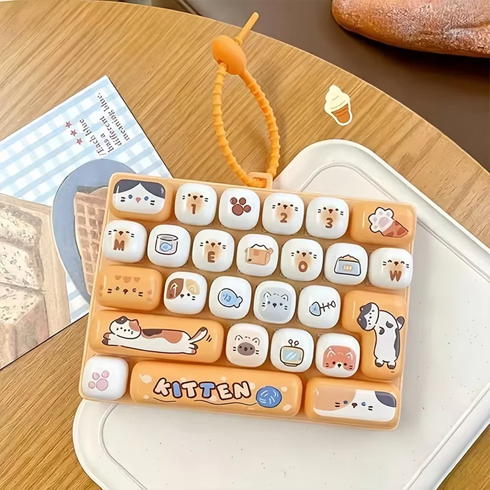 1Pcs 26-Key Animal Diary Keyboard Keychain Resin Cute Style Fidget Clicker Keychain Cartoon Backpack Charm