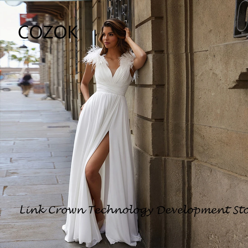 

COZOK V Neck Sleeveless Wedding Dresses with Pleat Side Slit Ivory Bridal Gowns for Women 2024 Summer New Chiffon Vestidos De