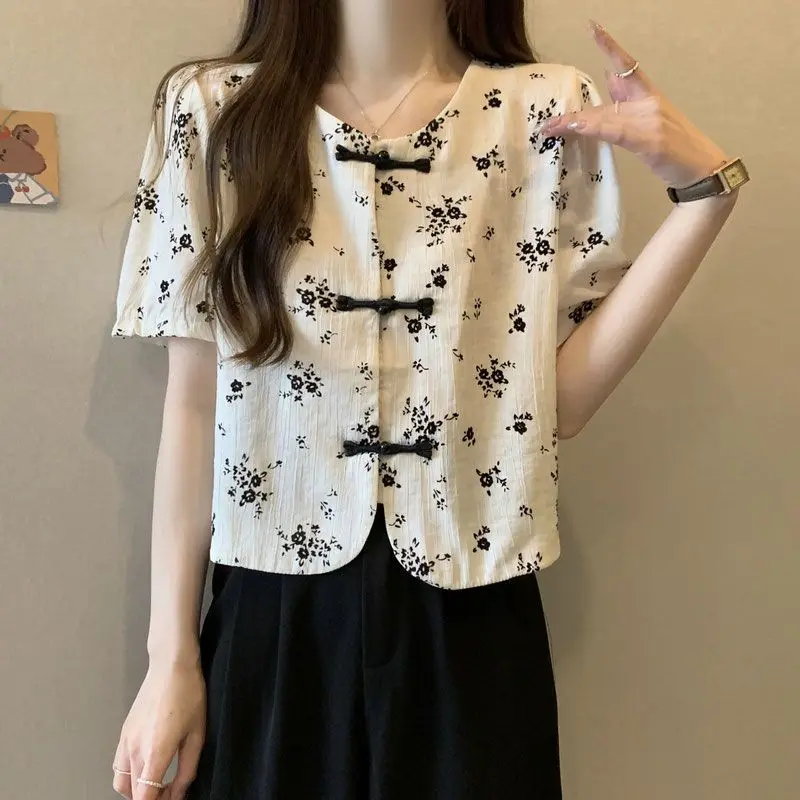 

Modern Chinese Floral Print Blouse Short Sleeve Chiffon Top With Mandarin Collar Side Slit Summer Casual Shirt For Women
