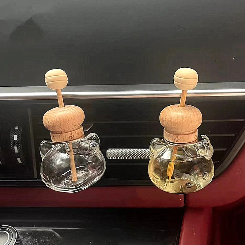 100pcs 10ml Car Perfume Bottle Seat Glass Aromatherapy Bottle With Air Conditioning Outlet Clip Car Interior Ornaments