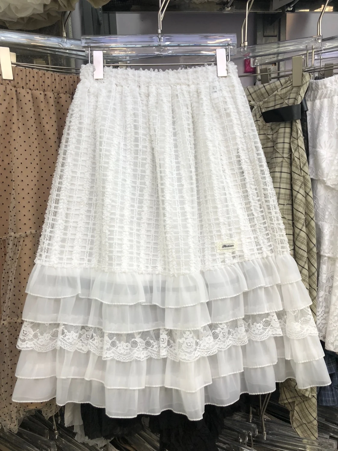 

Весна 2026: Новая женская юбка-миди А-силуэта с кружевными вставками и оборками, универсальная прямая юбка средней длины