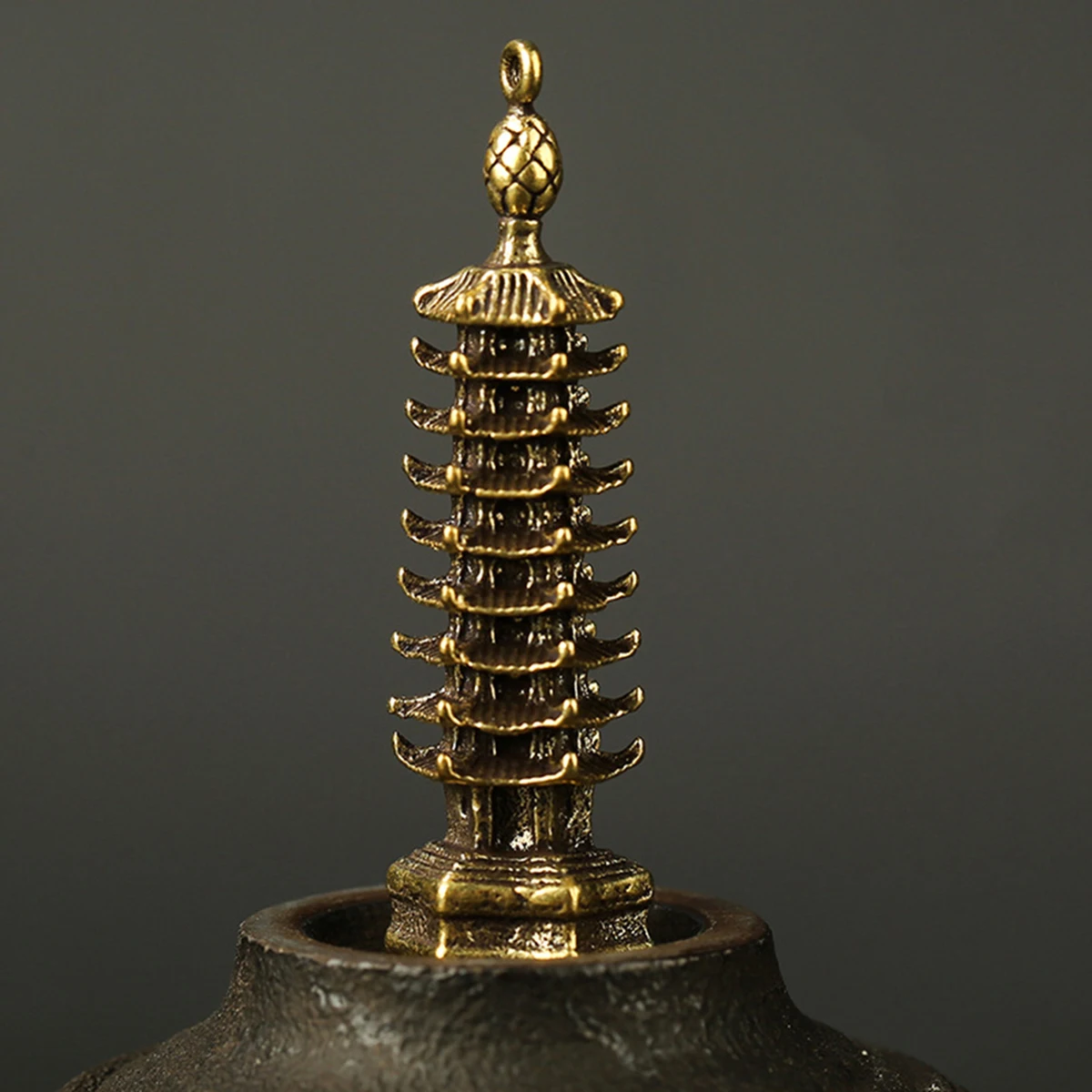

2pcs Pagoda Keychains Brass Key Pendants Durable Lightweight Keyring Gift Decorations For Handbags Keys Unique
