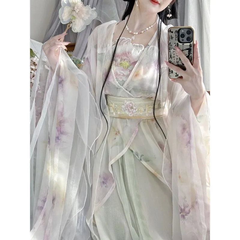 

Heavy industry embroidery suspender Hanfu woman, smudged big-sleeved shirt, cold fairy air elegant fairy style suit