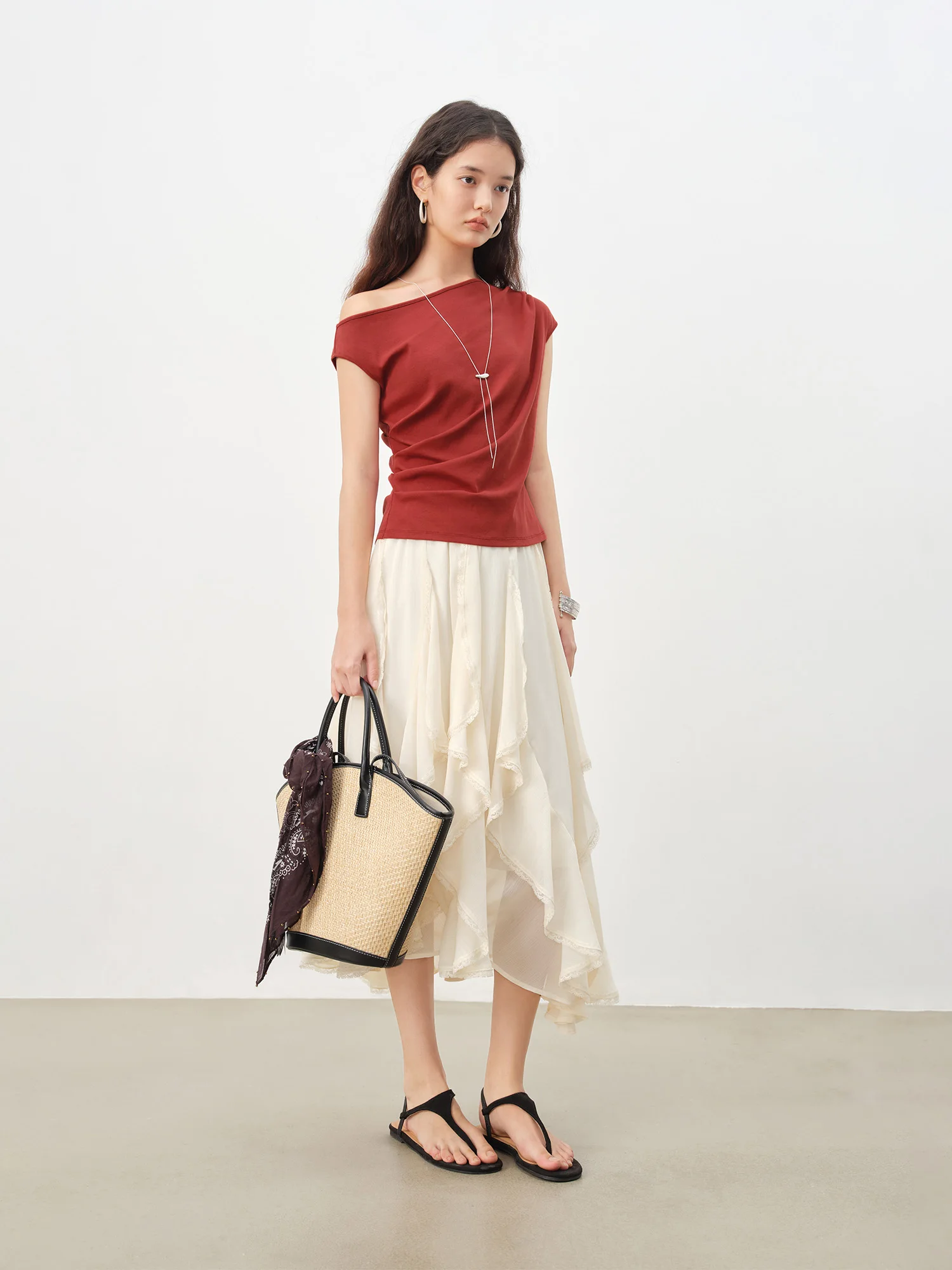 ZIQIAO Mała Spódnica Szyfonowa z Nieregularnym Krojem dla Kobiet Lato 2025 Nowość Lejąca Spódnica Damska o Długości Midi w Linii A 25ZQ92372