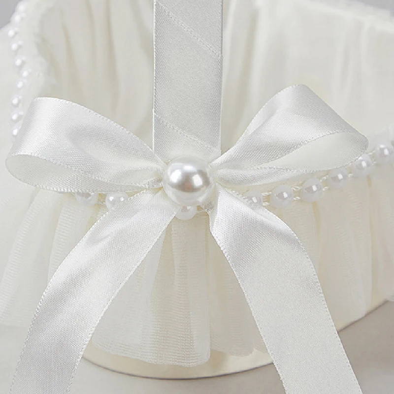 結婚式用フラワーバスケット、愛の形、花びらの紙吹雪、キャンディーパーティー用品、女の子のフルーツバスケット、家の装飾、1個