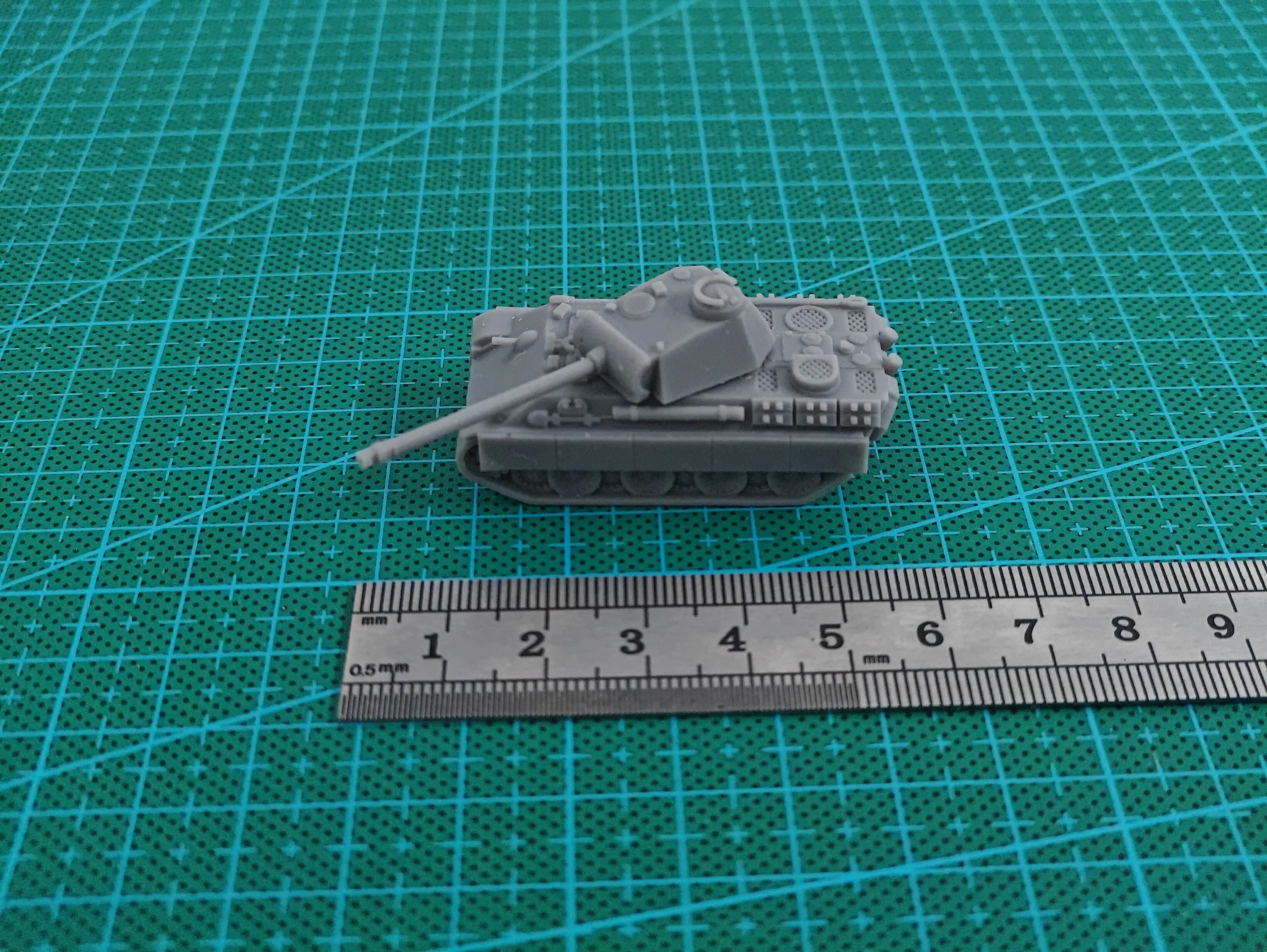 1/144 Scale Panther D Pz.Kpfw. V  MODEL KIT