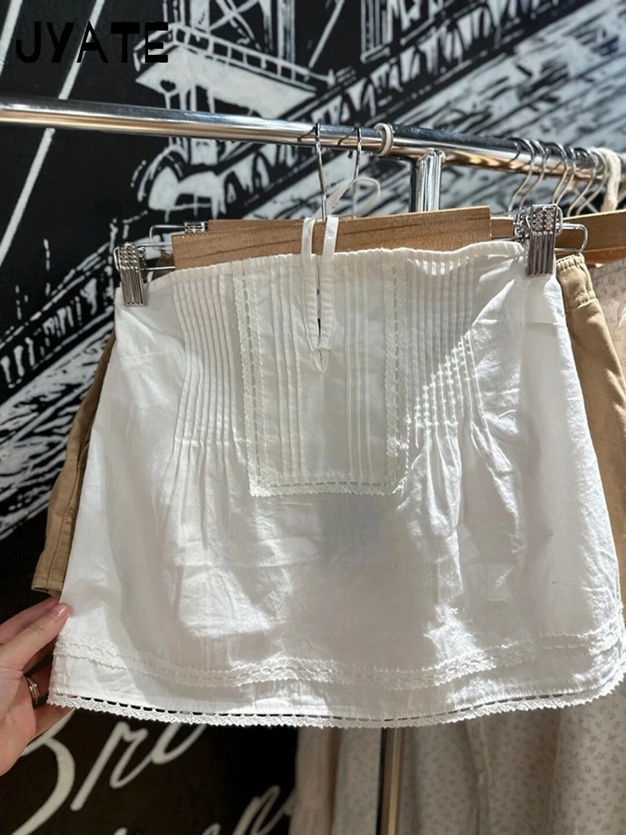 女性用の白いスクエアネックホルターストラップキャミソール、コットンレーストリム、ノースリーブベスト、甘いヴィンテージシックなタンクトップ、y2k、かわいい、新しい、夏