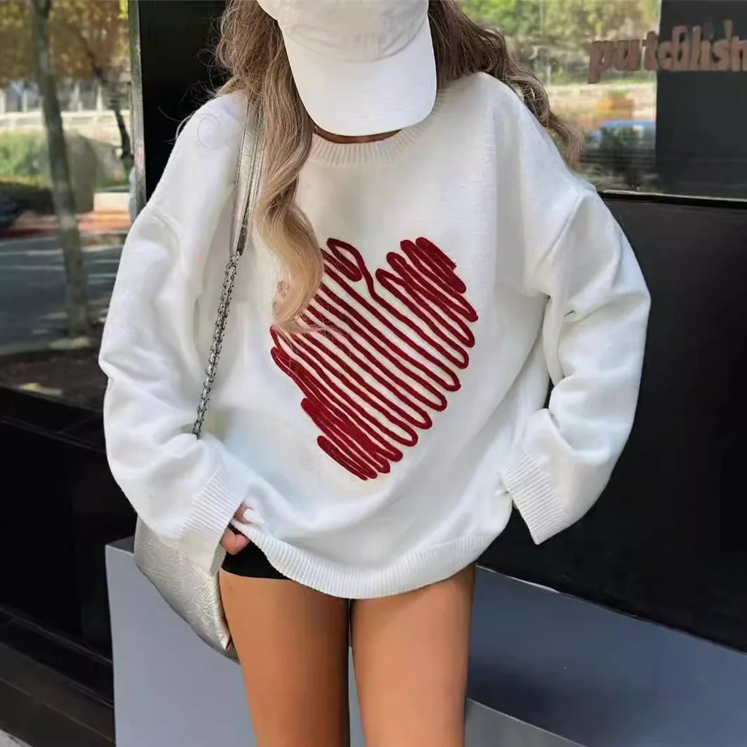 

The 2025 Autumn/winter AliExpress Heart-shaped Embroidered Sweater and Women's Top Features A Laid-back, Loose and Casual Style