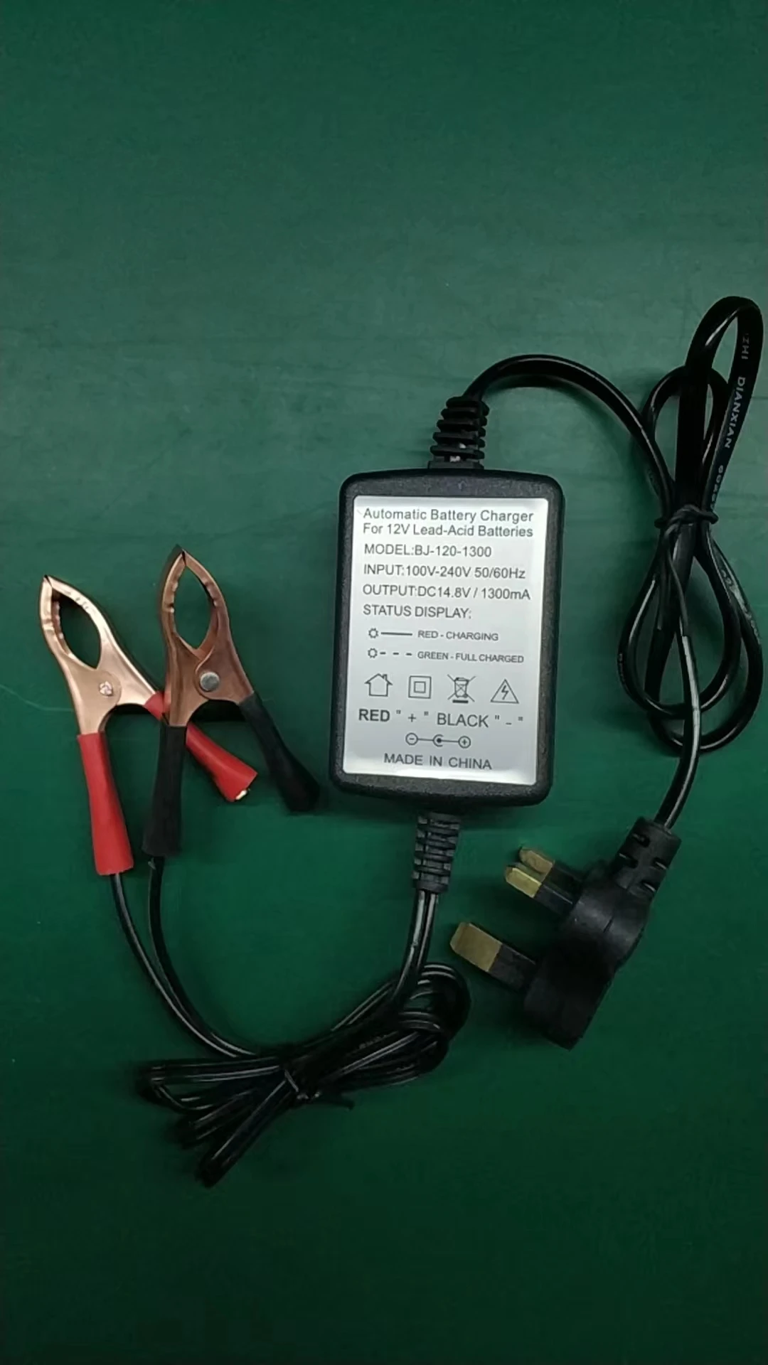 12V Automatic Car Battery Trickle Charger For Van Motorhome Caravan Motorbike Motorcycle